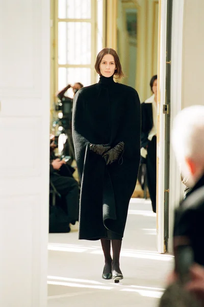 Look 34